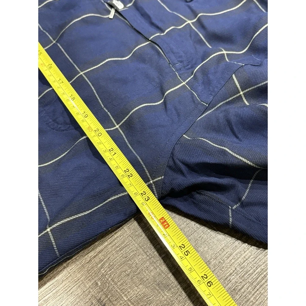 The North Face Shirt Mens Large Blue Plaid Long‎ Sleeve Button Up  Zip Pocket